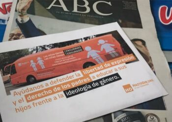 Panfleto de Hazteír en ABC