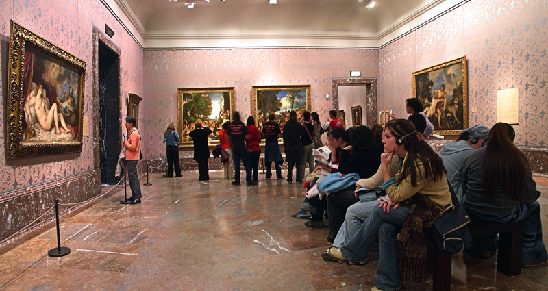 La sala Tiziano en el Museo del Prado. FOTO: Wikimmedia Commons.