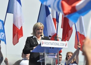 Marine Le Pen, candidata del Frente Nacional francés, durante un mitin. FOTO: Flickr.