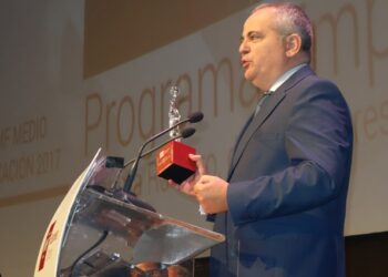 Juanma Romero, presentador y director de 'Emprende'