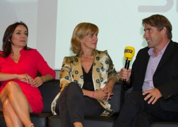 Pepa Bueno, Gemma Nierga y Javier del Pino durante una presentación de Cadena SER