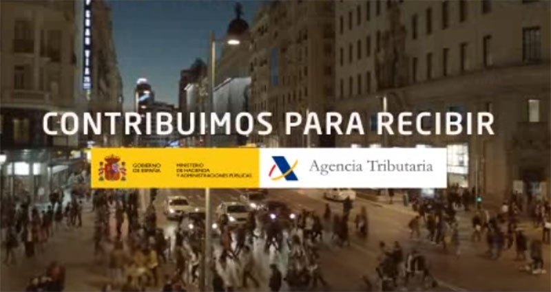 Imagen de spot de la Agencia Tributaria de 2015
