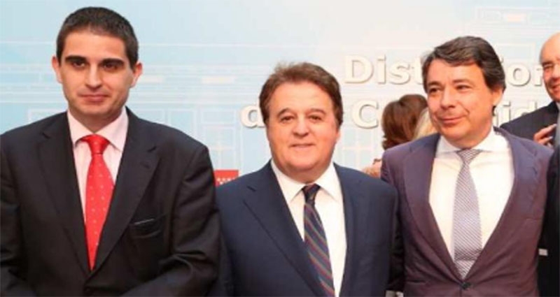 Antonio Mingarro, Redactor Jefe, Miguel Ángel Martín Serrrano, fundador y editor, I. González, ex presidente de la Comunidad de Madrid