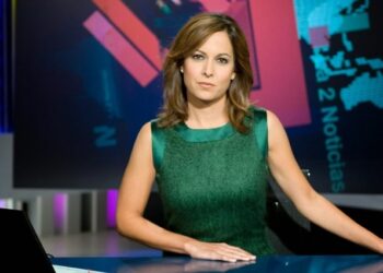 Mara Torres, presentadora de 'La 2 Noticias'