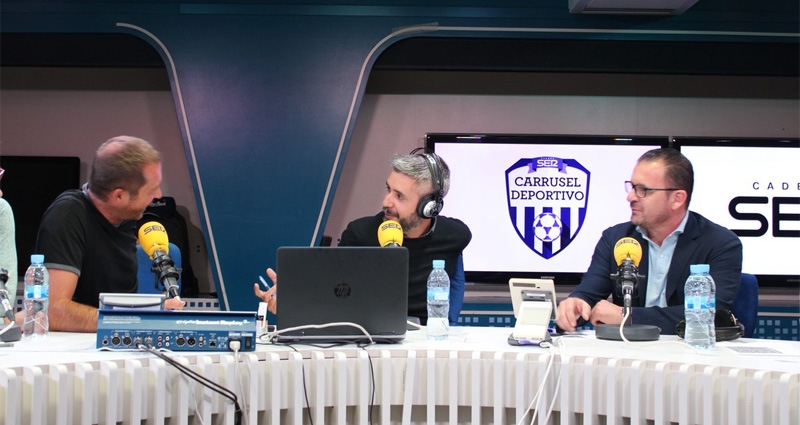 Manu Carrño, Dani Garrido y Pedja Mijatoviv durante su debut en 'Carrusel Deportivo'