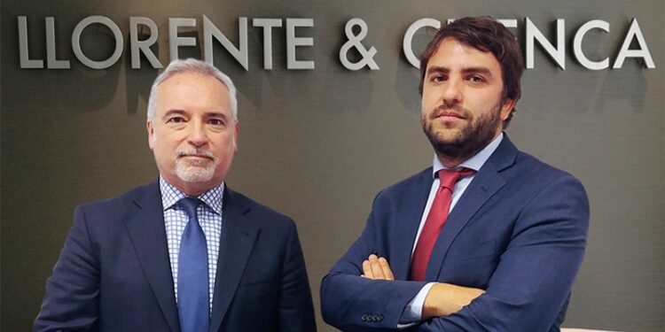 Daniel Valli, Presidente Consejero para el Cono Sur, y Mariano Vila, Director General de Llorente & Cuenca en Argentina