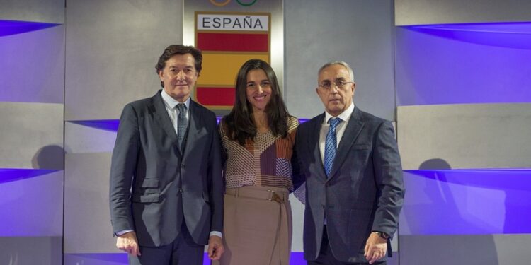 José Ramón Lete (CSD), Vera Buzanello (Discovery Networks) y Alejandro Blanco (COE)