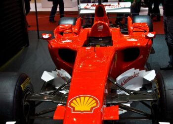 Banco Santander deja de patrocinar a Ferrari y abandona la F-1