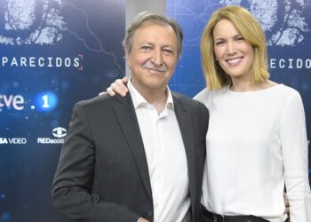 Paco Lobatón y Silvia Intxaurrondo