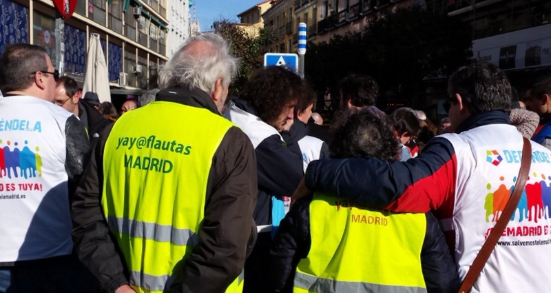 Imagen de archivo: trabajadores de Telemadrid afectados por el ERE en una manifestación