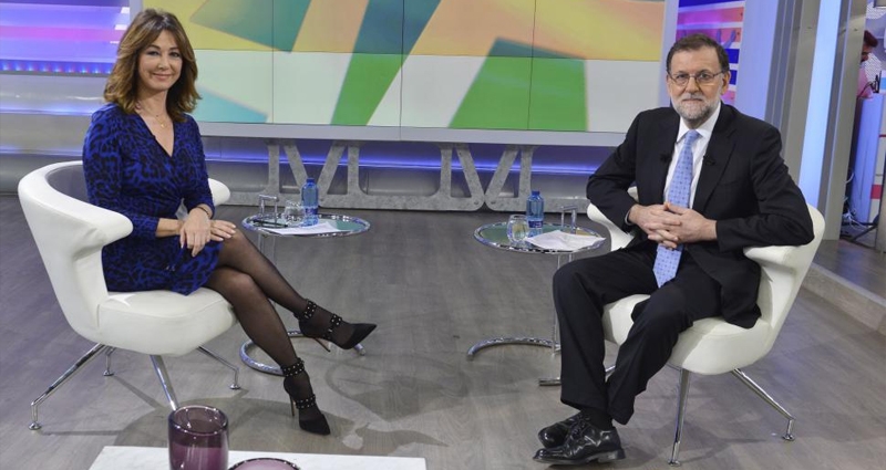 Ana Rosa Quintana y Mariano Rajoy en una imagen de archivo