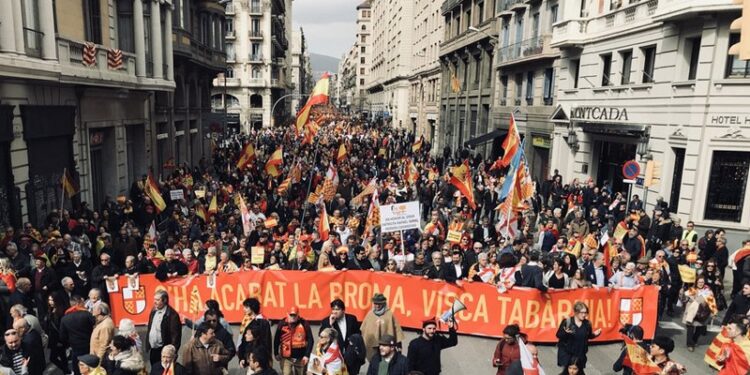 Manifestación promovida por la Plataforma por Tabarnia. Foto: Sentit Comú
