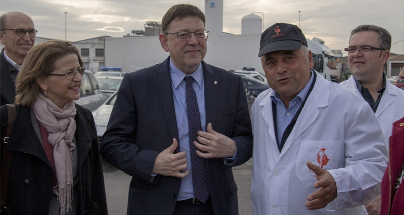 Ximo Puig en el centro, presidente de la Generalitat Valenciana