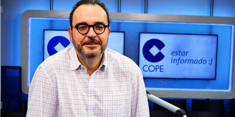 Juan Pablo Colmenarejo, presentador de 'La linterna'