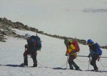 montañeros ciegos coronan alpes escandinavos