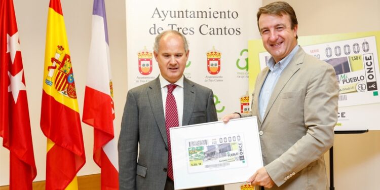 Presentación del cupón de la ONCE dedicado al municipio de Tres Cantos