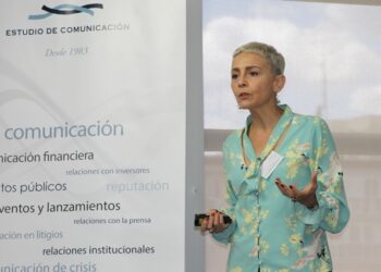 Concha Gómez, directora del área de Comunicación Interna de Estudio de Comunicación
