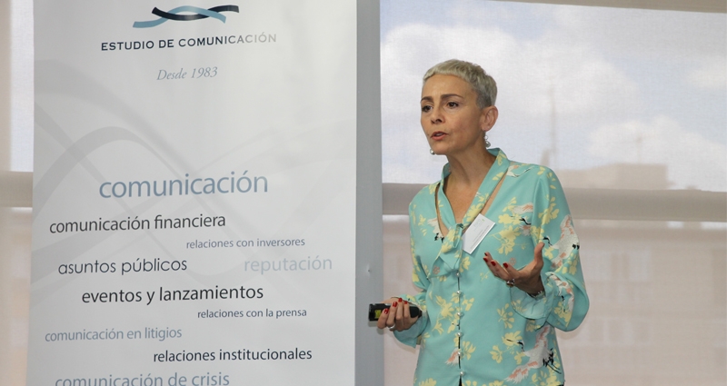 Concha Gómez, directora del área de Comunicación Interna de Estudio de Comunicación