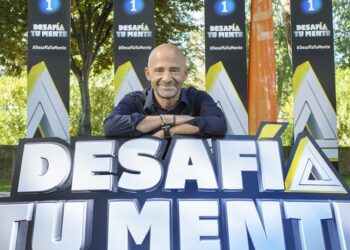 Antonio Lobato, presentador de 'Desafía tu mente'