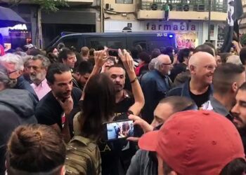 Cristina Seguí momentos antes de ser atacada en una manifestación independentista en Valencia
