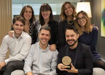 LLORENTE & CUENCA se hizo con tres Premios Eficacia
