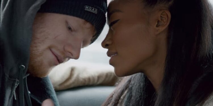 Fotograma del videoclip de 'Shape of you', de Ed Sheeran