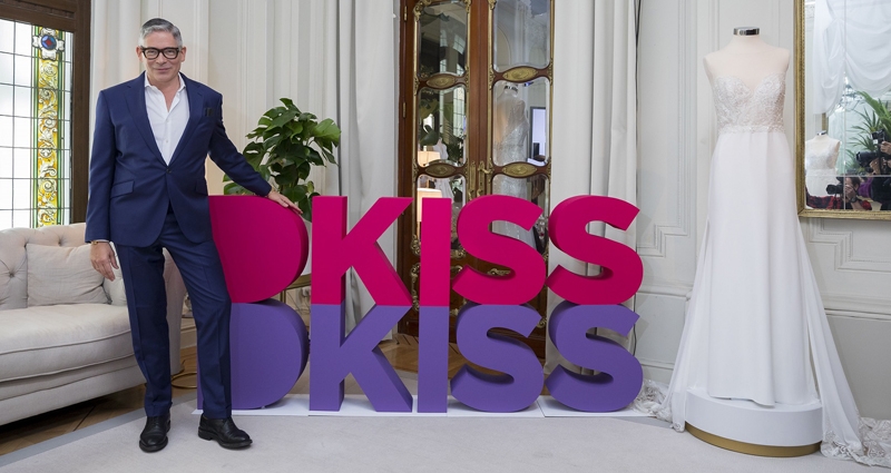 Boris Izaguirre llega a DKiss con '¡Sí, quiero ese vestido!'