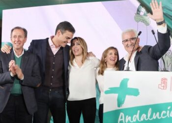 Pedro Sánchez y Susana Díaz durante el mitin (PSOE)