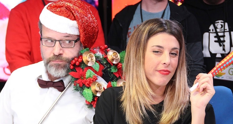 Quequé y Valeria Ros celebrando la Navidad en 'La lengua moderna' (Cadena SER)