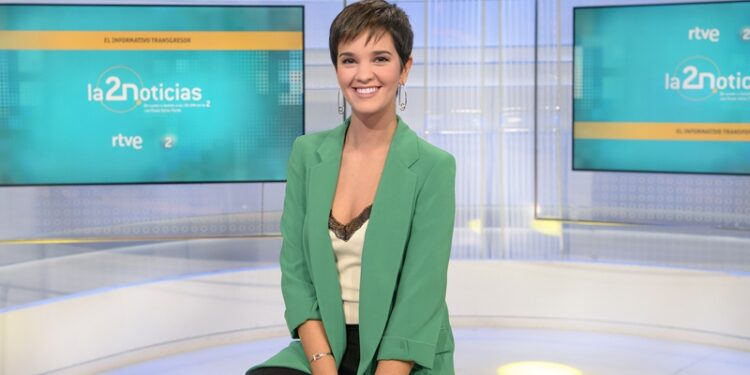 Paula Sainz-Pardo, presentadora de 'La 2 Noticias'