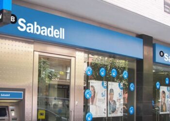 El Banco Sabadell ficha a la jefa de prensa de Inés Arrimadas