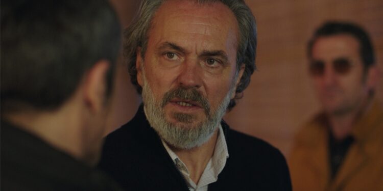 José Coronado en el último episodio de 'Vivir sin permiso' (Telecinco)