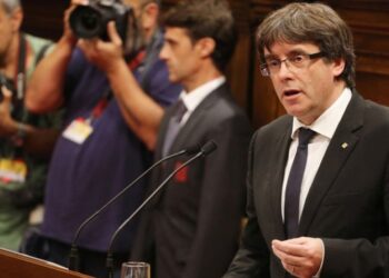 Carles Puigdemont busca jefe de prensa