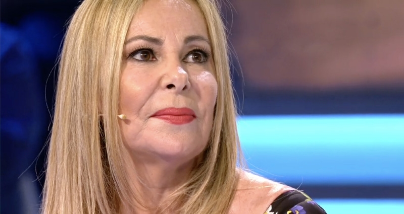 Ana Obregón en el plató de 'Volverte a ver' (Telecinco)