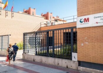 Nuevo horario en 14 centros sanitarios de Madrid generan descontento