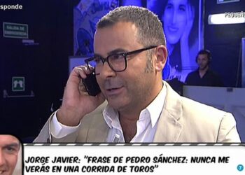 Pedro Sánchez llama a Jorge Javier Vázquez para pedirle que no deje de votar al PSOE