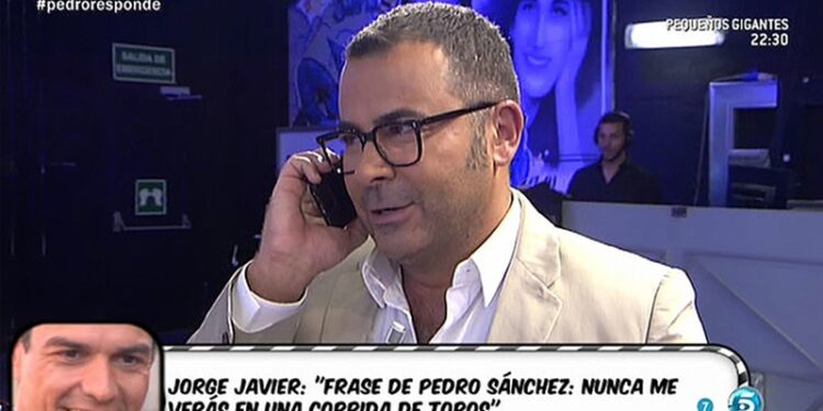 Pedro Sánchez llama a Jorge Javier Vázquez para pedirle que no deje de votar al PSOE
