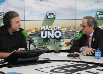 Carlos Alsina, elogiado tras su tensa entrevista a Quim Torra en Más de uno