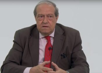 Javier Fernández (Dircom): “La comunicación política está dando unos síntomas de falta de rigor que son muy preocupantes”