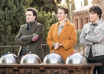 Pepe Rodríguez, Samantha Vallejo-Nágera y Jordi Cruz durante una prueba de 'MasterChef 7' (RTVE)