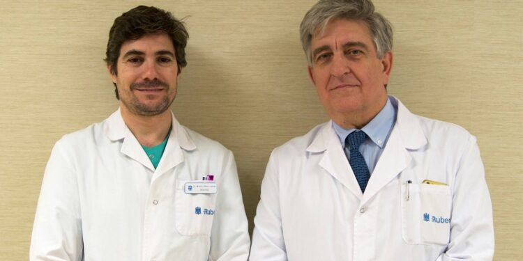 Los doctores Alberto Pérez-Lanzac y Antonio Allona