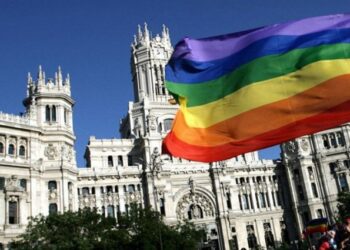 La primera medida a nivel comunicativo del nuevo Gobierno de Madrid: Cambiar la campaña del Orgullo