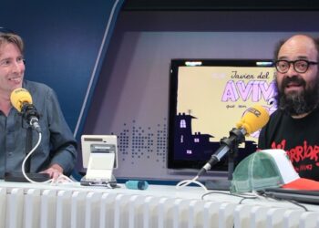 Javier del Pino junto a Ignatius Farray en una entrega de 'A vivir' (SER)