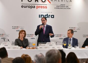El Foro América, organizado por Estudio de Comunicación, contó con el ministro colombiano José Manuel Restrepo