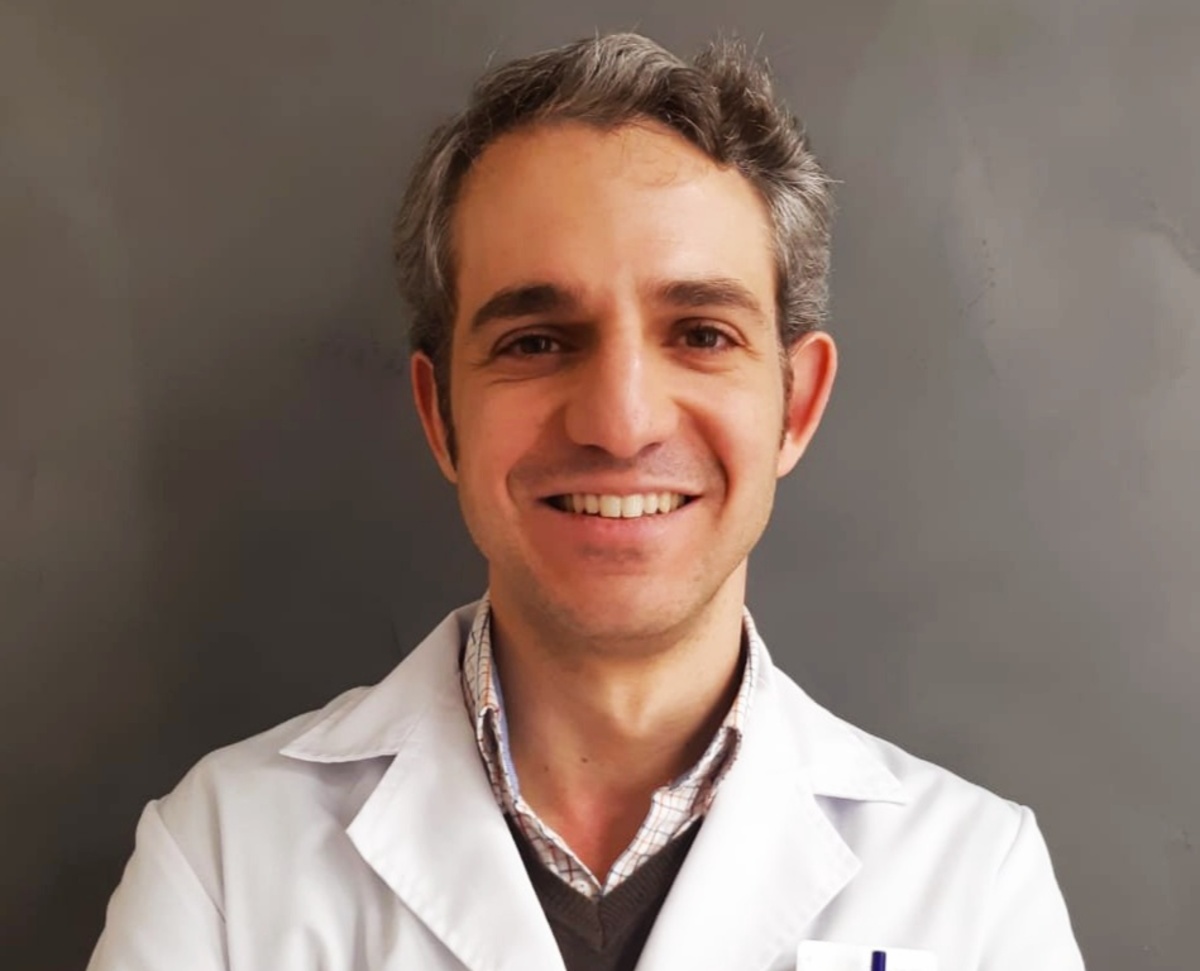 Dr Ricardo Moreno- Dermatologia y Medicina Capilar 1200.jpg