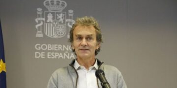 Fernando Simón: "Es importante mantener las medidas durante toda la cuarentena"