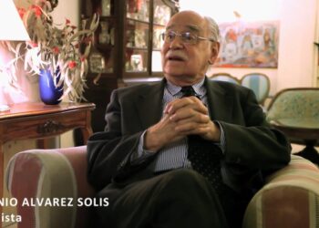 Fallece el periodista Antonio Álvarez Solís a los 90 años