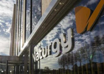Naturgy facilitará a sus clientes asistencia médica gratuita mediante videollamada