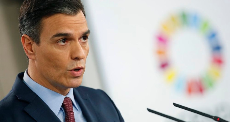 Pedro Sánchez insiste en declarar la guerra a los medios críticos  