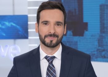 lluis guilera tve la 1 debate politico sabado noche